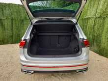 Volkswagen Tiguan TSI R-Line - U150735