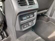 Volkswagen Tiguan TSI R-Line - U150735