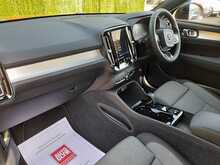 Volvo XC40 h T4 Plus - U150736