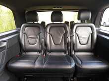 Mercedes-Benz V Class V250d AMG Line - U150739