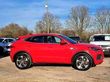 Jaguar E-PACE P300e R-Dynamic SE - U150753