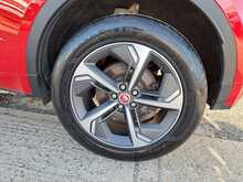 Jaguar E-PACE P300e R-Dynamic SE - U150753