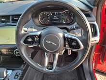 Jaguar E-PACE P300e R-Dynamic SE - U150753