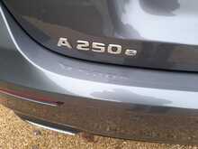Mercedes-Benz A Class A250e AMG Line - U150757