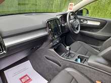 Volvo XC60 B5 MHEV Momentum - U150758