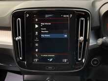 Volvo XC60 B5 MHEV Momentum - U150758