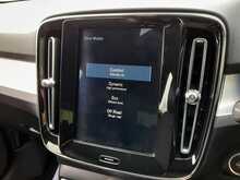 Volvo XC60 B5 MHEV Momentum - U150758