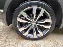Volkswagen Tiguan TDI R-Line - U150781