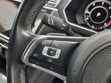 Volkswagen Tiguan TDI R-Line - U150781