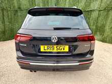 Volkswagen Tiguan TSI R-Line Tech - U150783