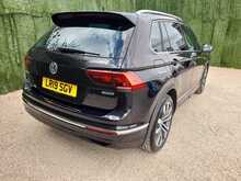 Volkswagen Tiguan TSI R-Line Tech - U150783
