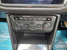 Volkswagen Tiguan TSI R-Line Tech - U150783
