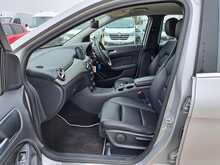 Mercedes-Benz B Class B200d Sport - U150790