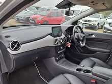 Mercedes-Benz B Class B200d Sport - U150790
