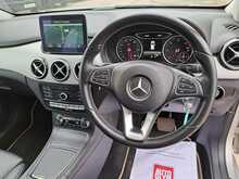 Mercedes-Benz B Class B200d Sport - U150790