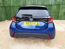 Toyota Yaris VVT-h Design - U150793