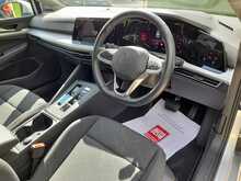 Volkswagen Golf TDI Life - U150800