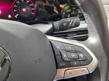 Volkswagen Golf TDI Life - U150800