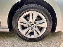 Volkswagen Golf TDI Life - U150800
