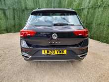 Volkswagen T-Roc TSI SE - U150803