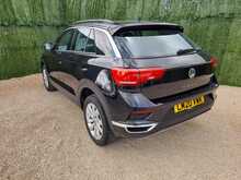Volkswagen T-Roc TSI SE - U150803