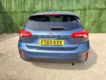 Ford Focus T EcoBoost Titanium X - U150806