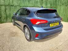 Ford Focus T EcoBoost Titanium X - U150806