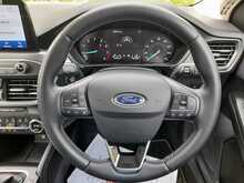 Ford Focus T EcoBoost Titanium X - U150806