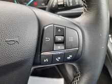 Ford Focus T EcoBoost Titanium X - U150806