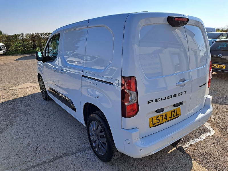 Peugeot Partner BlueHDi 1000 Asphalt - U150826