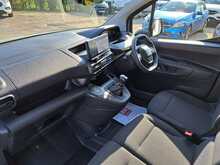 Peugeot Partner BlueHDi 1000 Asphalt - U150826