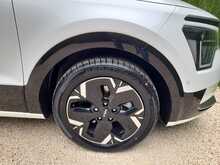 Kia Niro 4 - U150831