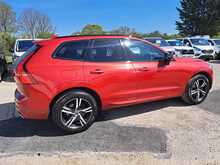Volvo XC60 B4 MHEV R-Design - U150841