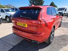 Volvo XC60 B4 MHEV R-Design - U150841