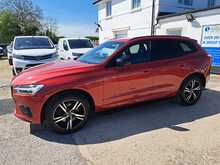 Volvo XC60 B4 MHEV R-Design - U150841