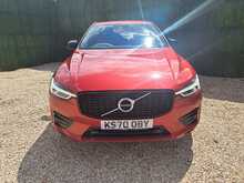 Volvo XC60 B4 MHEV R-Design - U150841