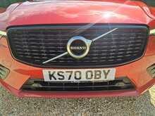 Volvo XC60 B4 MHEV R-Design - U150841