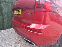 Volvo XC60 B4 MHEV R-Design - U150841