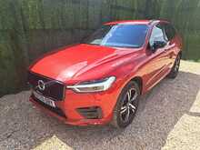 Volvo XC60 B4 MHEV R-Design - U150841