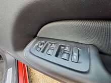 Volvo XC60 B4 MHEV R-Design - U150841