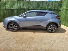 Toyota C-HR VVT-h Design - U150843