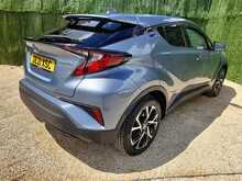 Toyota C-HR VVT-h Design - U150843