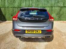 Volvo V40 Cross Country T3 Pro - U150852