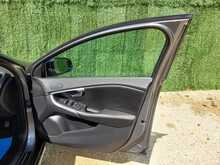 Volvo V40 Cross Country T3 Pro - U150852