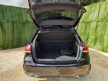 Mercedes-Benz A Class A250e AMG Line Night Edition - U150864