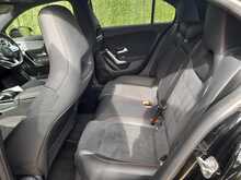 Mercedes-Benz A Class A250e AMG Line Night Edition - U150864