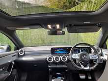 Mercedes-Benz A Class A250e AMG Line Night Edition - U150864