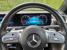 Mercedes-Benz A Class A250e AMG Line Night Edition - U150864
