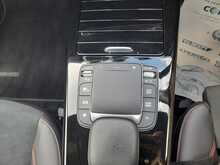 Mercedes-Benz A Class A250e AMG Line Night Edition - U150864