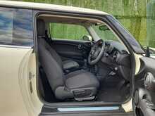 MINI Hatch One Classic - U150874
